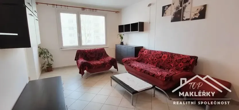 Prodej bytu 2+1, Přelouč, náměstí 17. listopadu, 64 m2