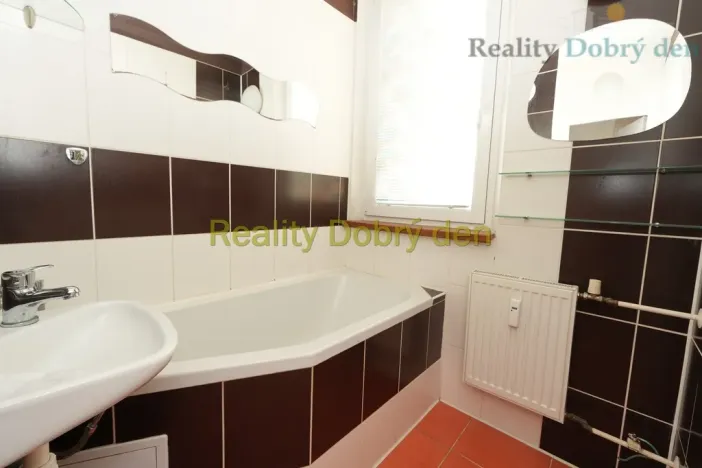 Pronájem bytu 2+1, Bruntál, Horní, 48 m2