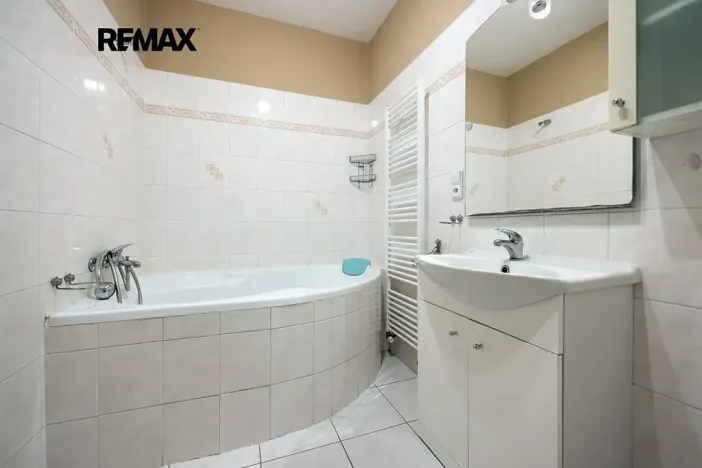 Pronájem bytu 2+kk, Plzeň, Studentská, 45 m2