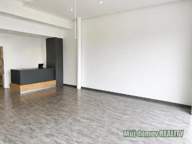 Pronájem obchodního prostoru, Praha - Kunratice, Dobronická, 190 m2