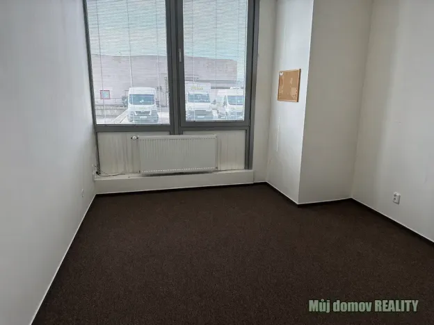 Pronájem obchodního prostoru, Praha - Kunratice, Dobronická, 190 m2