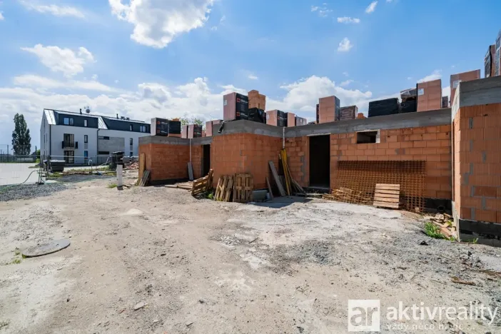 Prodej rodinného domu, Ovčáry, Obecní, 93 m2