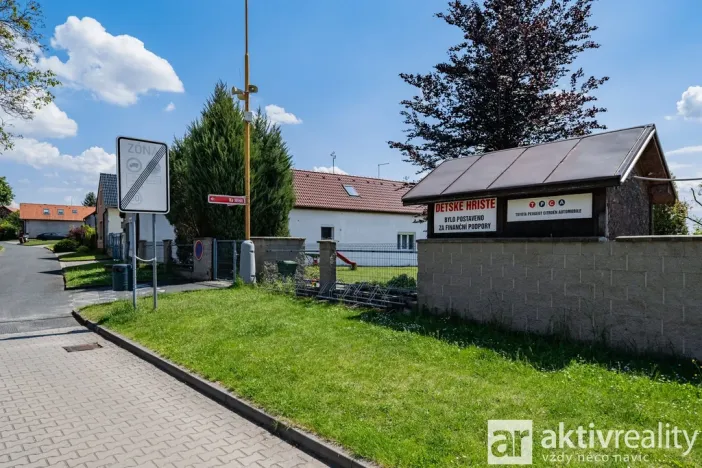 Prodej rodinného domu, Ovčáry, Obecní, 93 m2