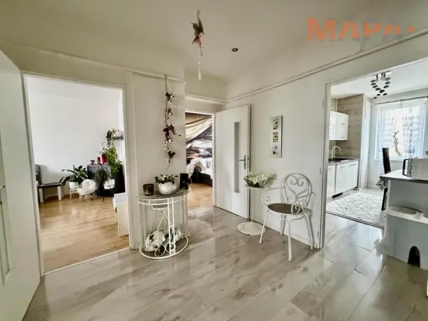 Prodej bytu 3+1, Louny, Husova, 90 m2