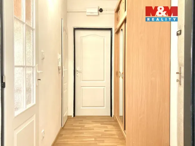 Pronájem bytu 2+1, Jindřichův Hradec - Jindřichův Hradec III, sídliště Vajgar, 58 m2