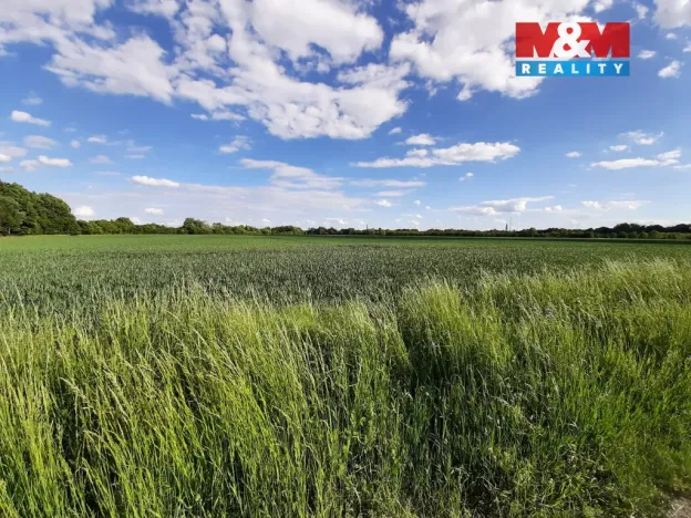 Prodej pole, Olomouc - Chomoutov, 3295 m2