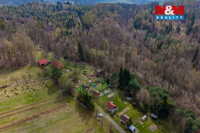 Prodej zahrady, Valašské Meziříčí - Bynina, 400 m2