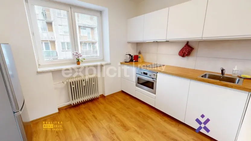 Pronájem bytu 1+1, Vsetín, Na Hrázi, 31 m2