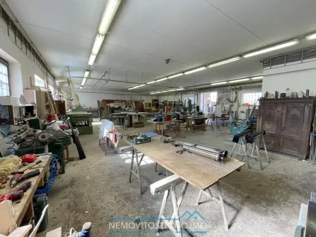 Pronájem výrobních prostor, Petrovice, 360 m2