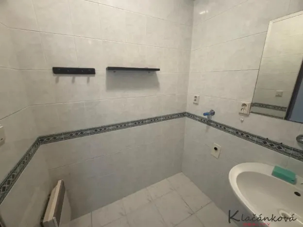 Pronájem bytu 2+1, Zlín - Kudlov, Žlutá, 57 m2