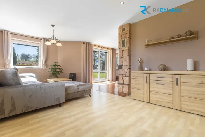 Prodej rodinného domu, Píšť, Polní, 250 m2