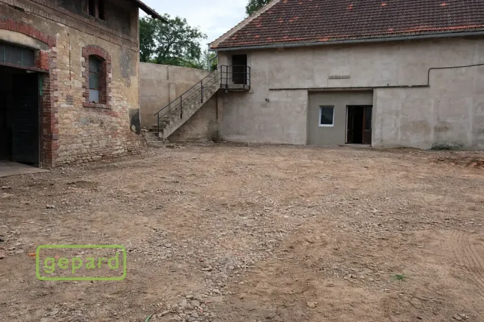 Prodej zemědělské usedlosti, Praha - Nebušice, Tuchoměřická, 568 m2