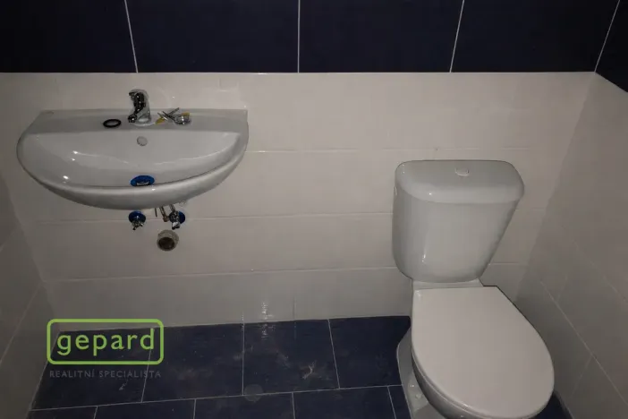 Prodej podílu 1/4 zemědělské usedlosti, Praha - Nebušice, Tuchoměřická, 568 m2