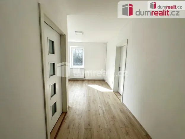 Pronájem bytu 2+kk, Děčín - Děčín XII-Vilsnice, Vilsnická, 48 m2