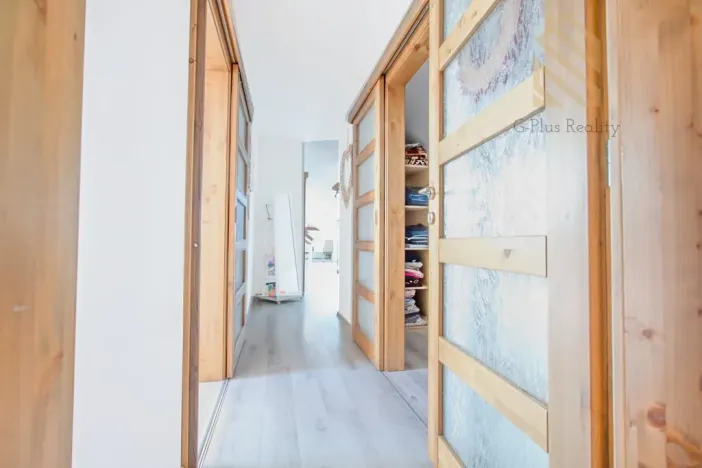 Prodej atypického bytu, Hrobčice - Razice, 244 m2