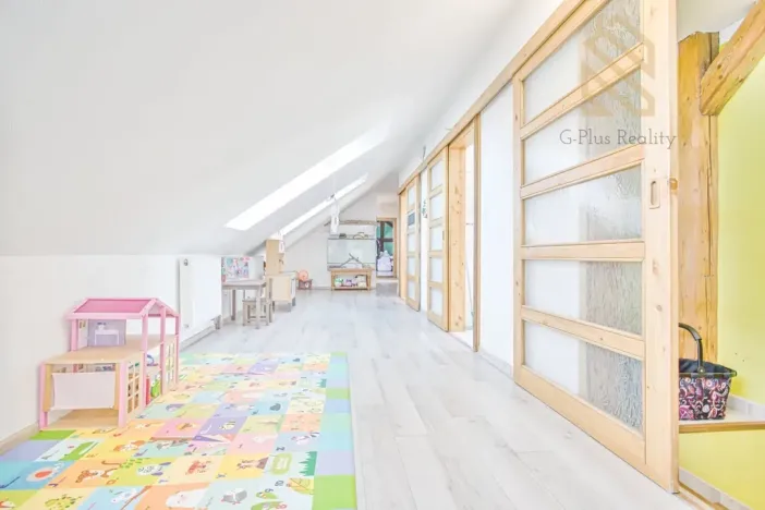 Prodej atypického bytu, Hrobčice - Razice, 244 m2