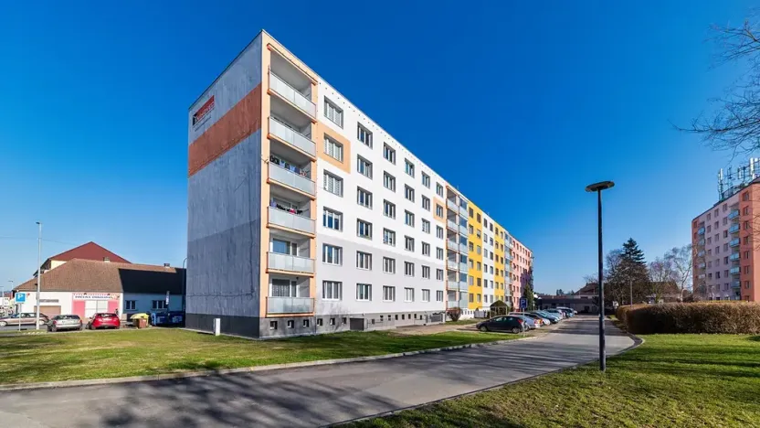 Prodej bytu 2+1, Přeštice, Tř. 1. máje, 52 m2