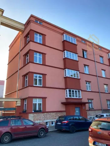 Pronájem bytu 2+kk, Děčín - Děčín III-Staré Město, Kladenská, 56 m2