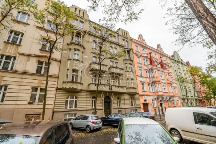 Pronájem bytu 1+kk, Praha - Vinohrady, Mánesova, 53 m2