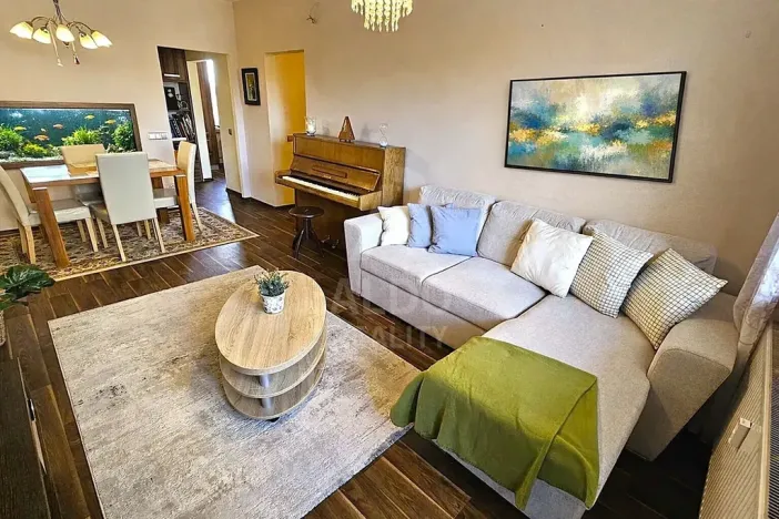 Prodej bytu 3+1, České Budějovice, Průběžná, 90 m2