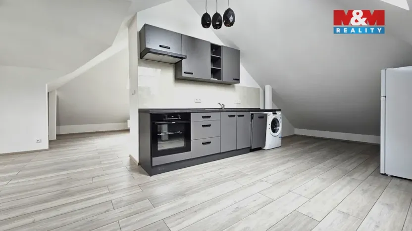 Pronájem bytu 1+kk, Nejdek, Chodovská, 49 m2