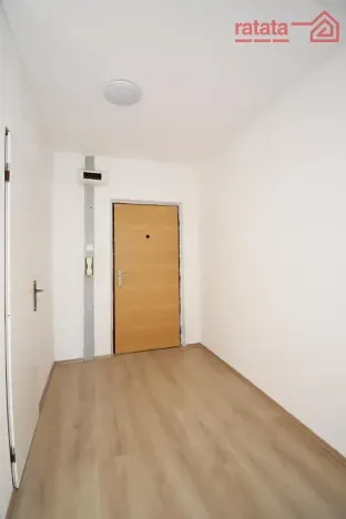 Pronájem bytu 2+kk, Most, Komořanská, 40 m2