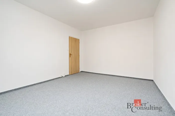 Prodej bytu 2+1, Plzeň - Skvrňany, Křimická, 52 m2