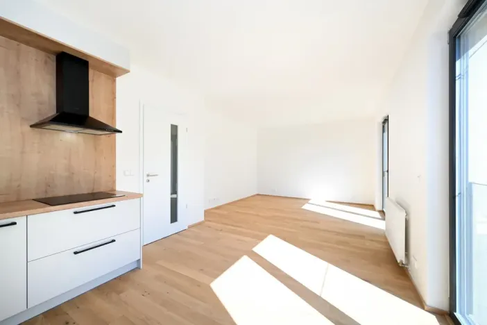 Pronájem bytu 1+kk, Praha - Střížkov, Střížkovská, 37 m2