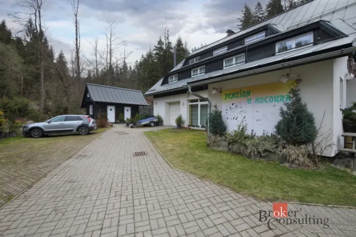 Prodej ubytování, Desná - Desná III, Polubenská, 640 m2