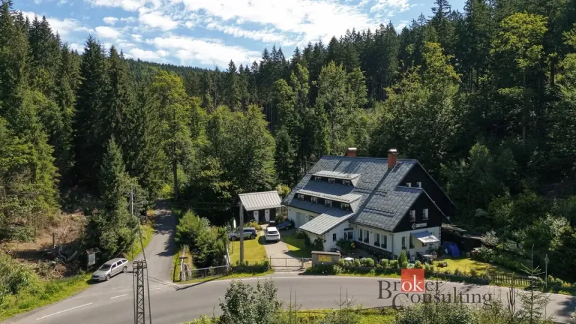 Prodej ubytování, Desná - Desná III, Polubenská, 640 m2