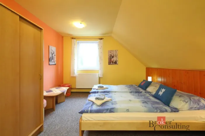 Prodej ubytování, Desná - Desná III, Polubenská, 640 m2
