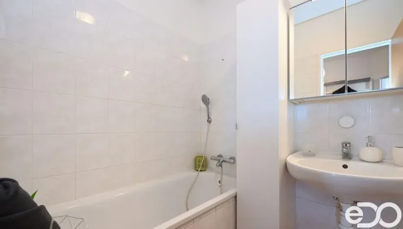 Prodej bytu 2+kk, Měšice, 5. května, 47 m2