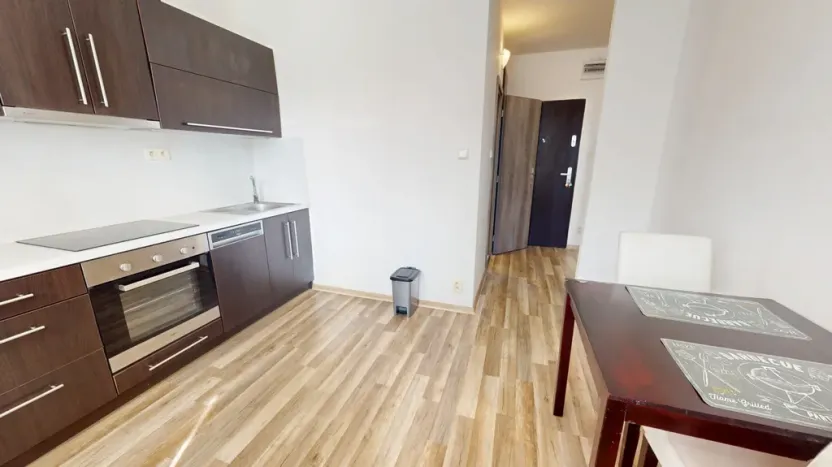 Pronájem bytu 1+1, Ostrava - Mariánské Hory, Korunní, 37 m2