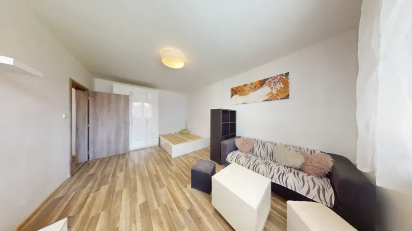 Pronájem bytu 1+1, Ostrava - Mariánské Hory, Korunní, 37 m2