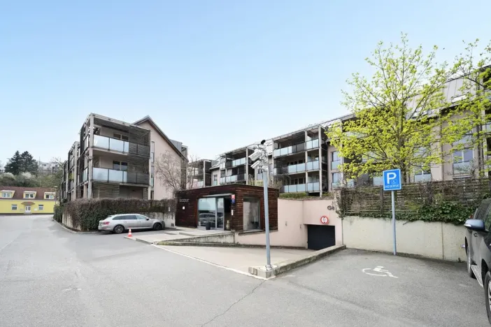 Pronájem bytu 4+kk, Praha - Hrdlořezy, Mezilehlá, 142 m2