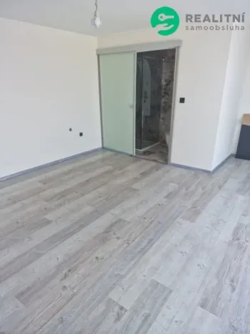 Prodej rodinného domu, České Velenice, Na pastvinách, 120 m2