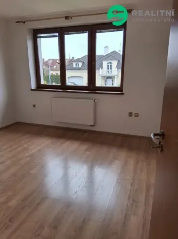 Pronájem bytu 2+1, České Budějovice - České Budějovice 1, Palmová, 72 m2