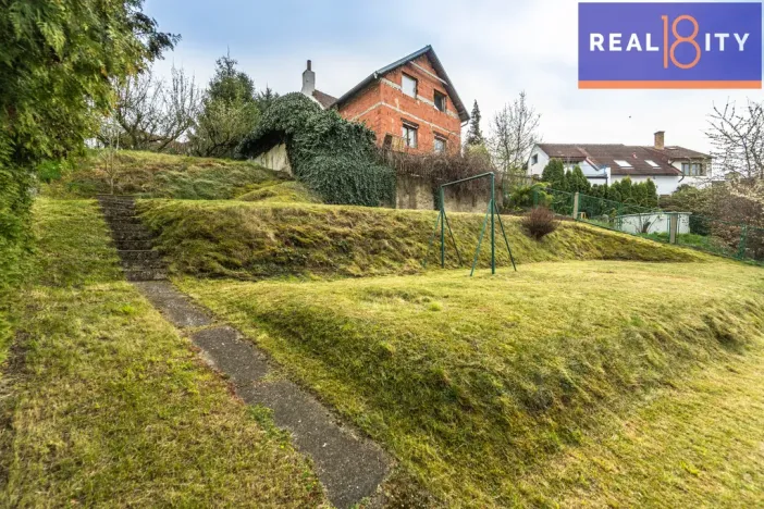 Prodej pozemku pro bydlení, Praha, V údolí, 773 m2