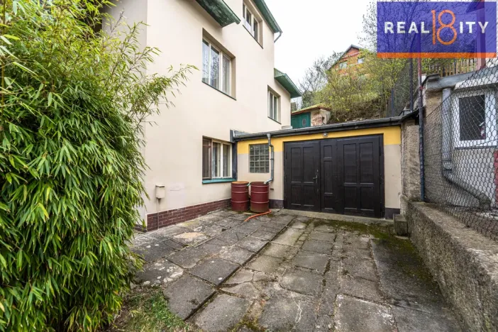 Prodej pozemku pro bydlení, Praha, V údolí, 773 m2