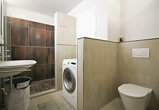 Pronájem bytu 1+kk, Brno, Spálená, 36 m2