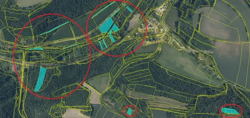 Prodej lesa, Kralupy nad Vltavou, 20392 m2