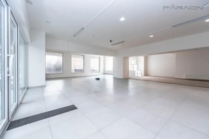 Pronájem obchodního prostoru, Praha - Stodůlky, Prusíkova, 102 m2