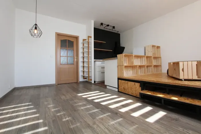 Pronájem bytu 1+kk, Brno, Rašelinová, 33 m2