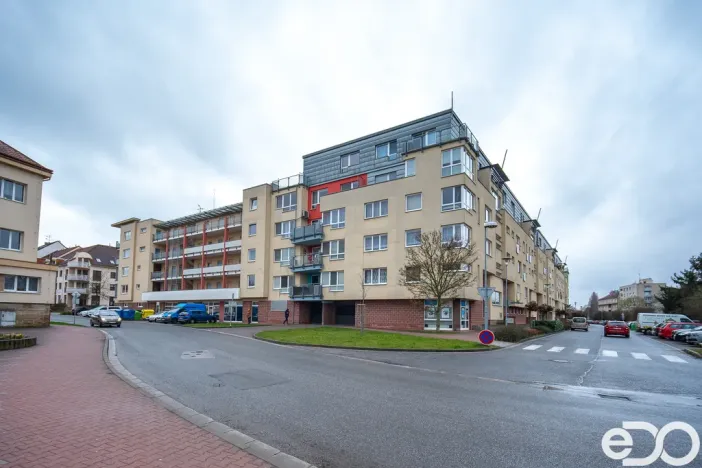 Prodej bytu 2+1, Jičín, Pod Koželuhy, 89 m2