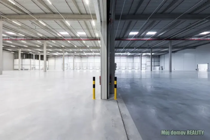 Pronájem skladu, Praha - Hostivař, K pérovně, 5625 m2