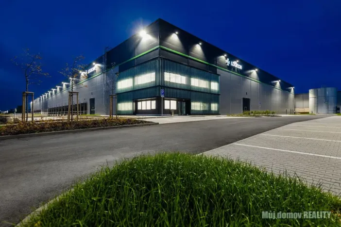 Pronájem skladu, Praha - Hostivař, K pérovně, 5625 m2