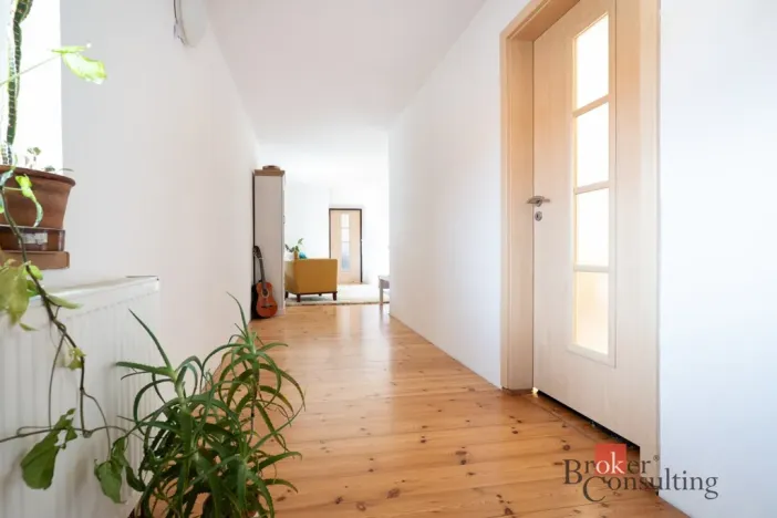 Prodej zemědělské usedlosti, Jinín, 254 m2