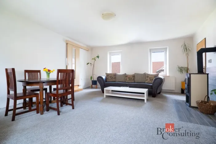 Prodej zemědělské usedlosti, Jinín, 254 m2