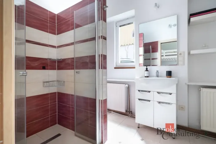 Prodej zemědělské usedlosti, Jinín, 254 m2