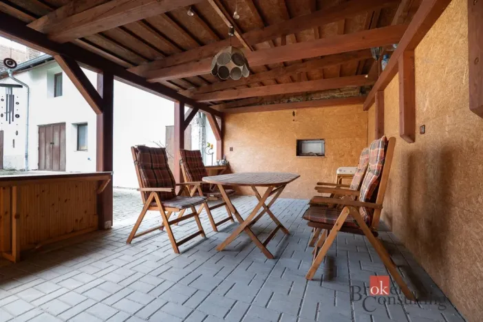 Prodej zemědělské usedlosti, Jinín, 254 m2